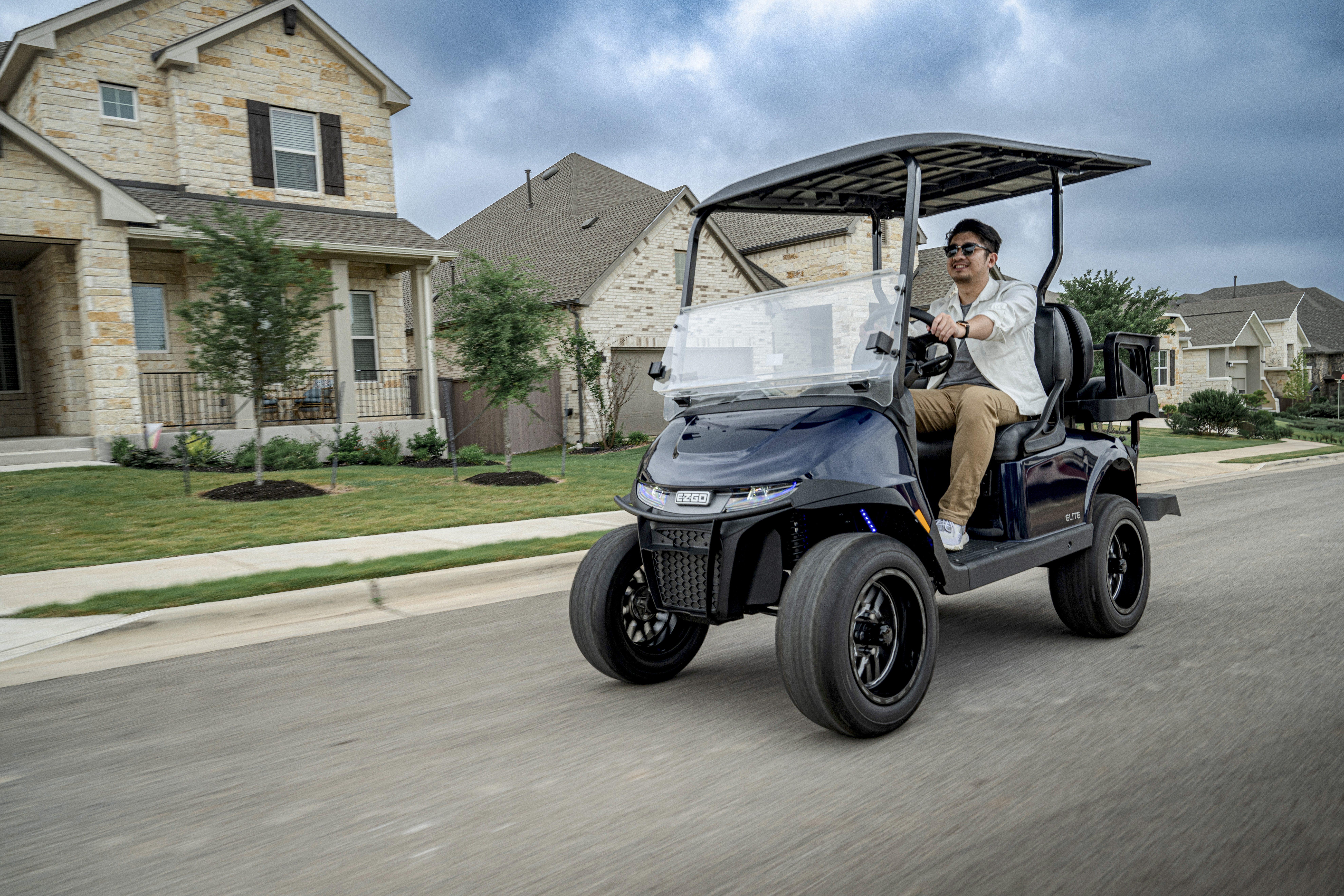 E-Z-GO Freedom RXV Golf Cart
