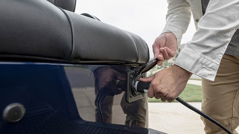 E-Z-GO ELiTE Charging