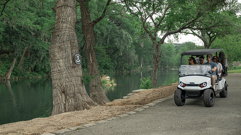 E-Z-GO Express 6 Golf Cart