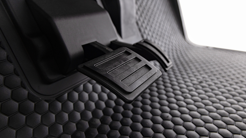 IntelliBrake hanging pedal in the RXV 4