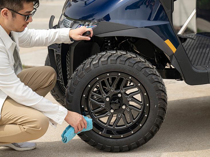E-Z-GO Freedom RXV Golf Cart