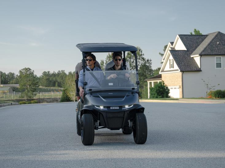 RXV 4 Driving in a neighborhood